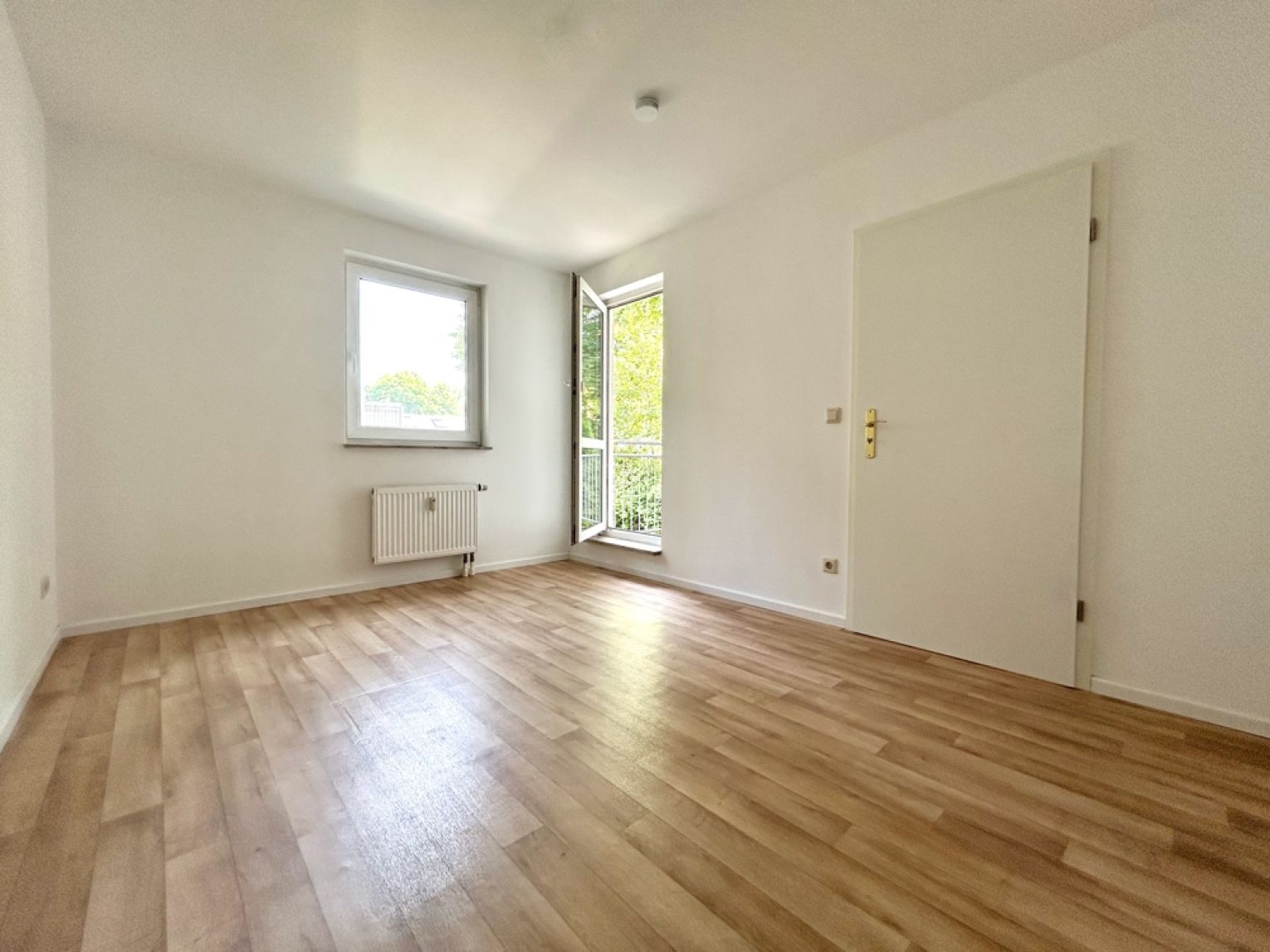 Kappel • 2-Zimmer • individuell • Balkon • Einbauküche • Stellplatz • jetzt Termin vereinbaren