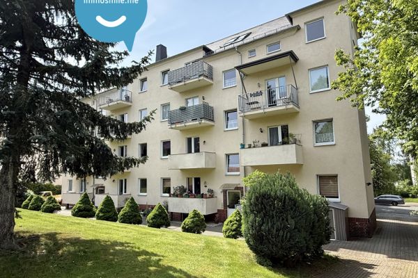 2-Raum • ruhige Lage • Chemnitz • mit Balkon • viel Grün • Laminat • Tageslichtbad • Anmieten!