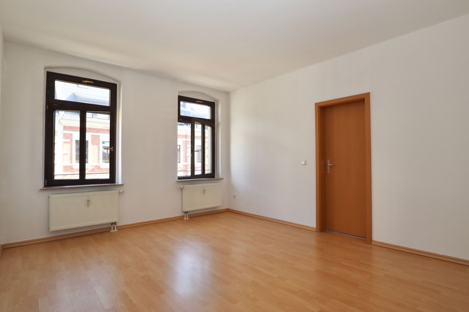 Tageslichtbad • Einbauküche • 2-Zimmer Wohnung in Chemnitz • Schloßchemnitz • jetzt anrufen