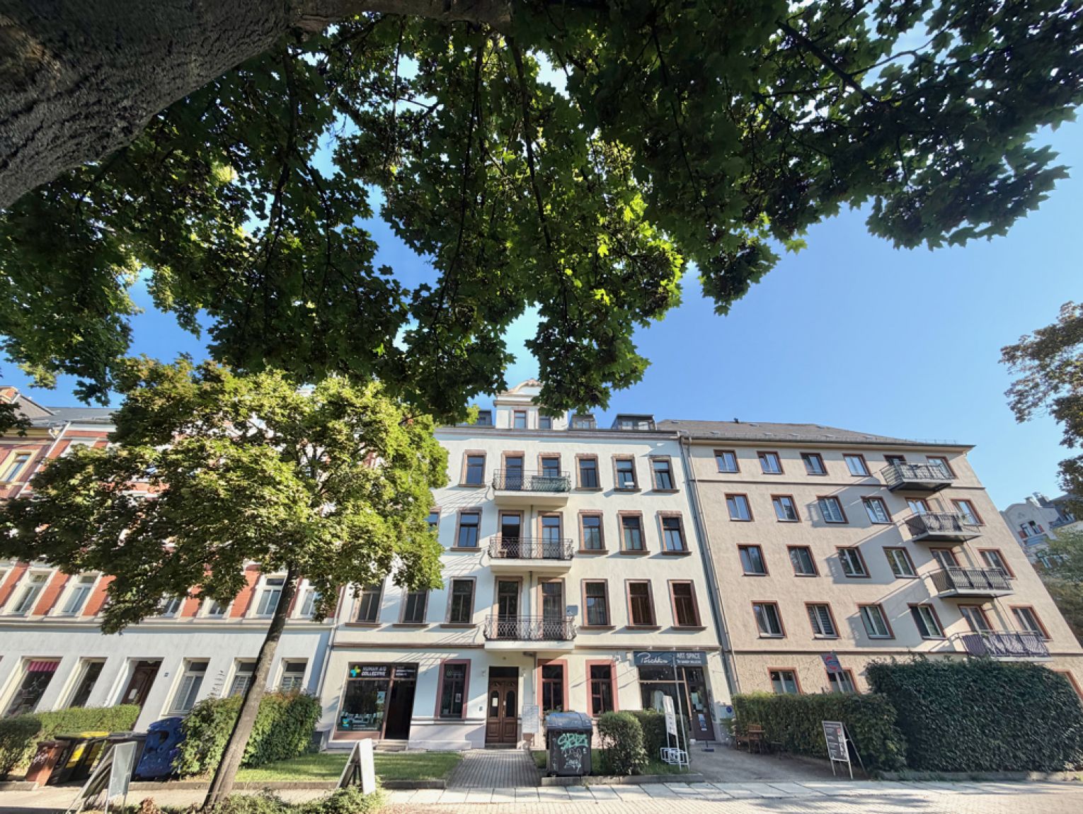3 Zimmer • mit Balkon • Einbauküche • auf dem Kaßberg • in Chemnitz • zur Miete • ab sofort frei!