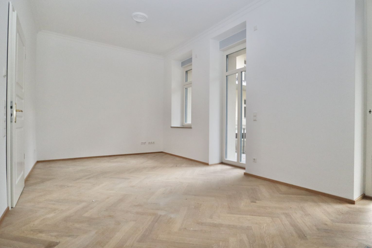 6-Raum Wohnung • Erdgeschoss • groß • Sonnenberg • Erstbezug • Chemnitz • Fußbodenheizung • ruf an !