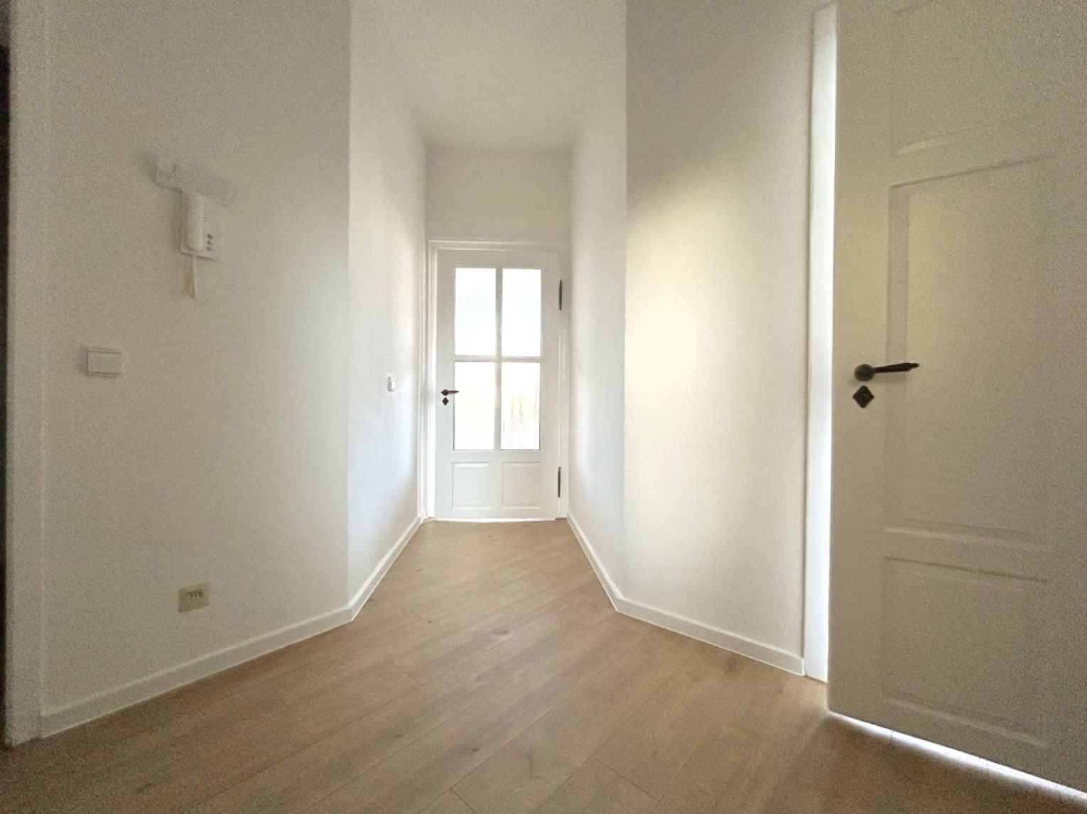 Schloßchemnitz • 2-Raum • Wanne • Altbau&Stuck • offene Küche • schick saniert • jetzt MIETEN