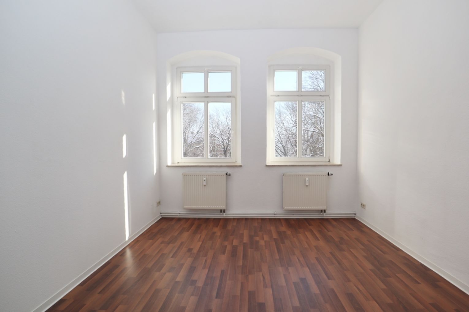 Hilbersdorf • 3-Raum Wohnung • Tageslichtbad • Laminat • Einbauküche • Chemnitz • jetzt anrufen!