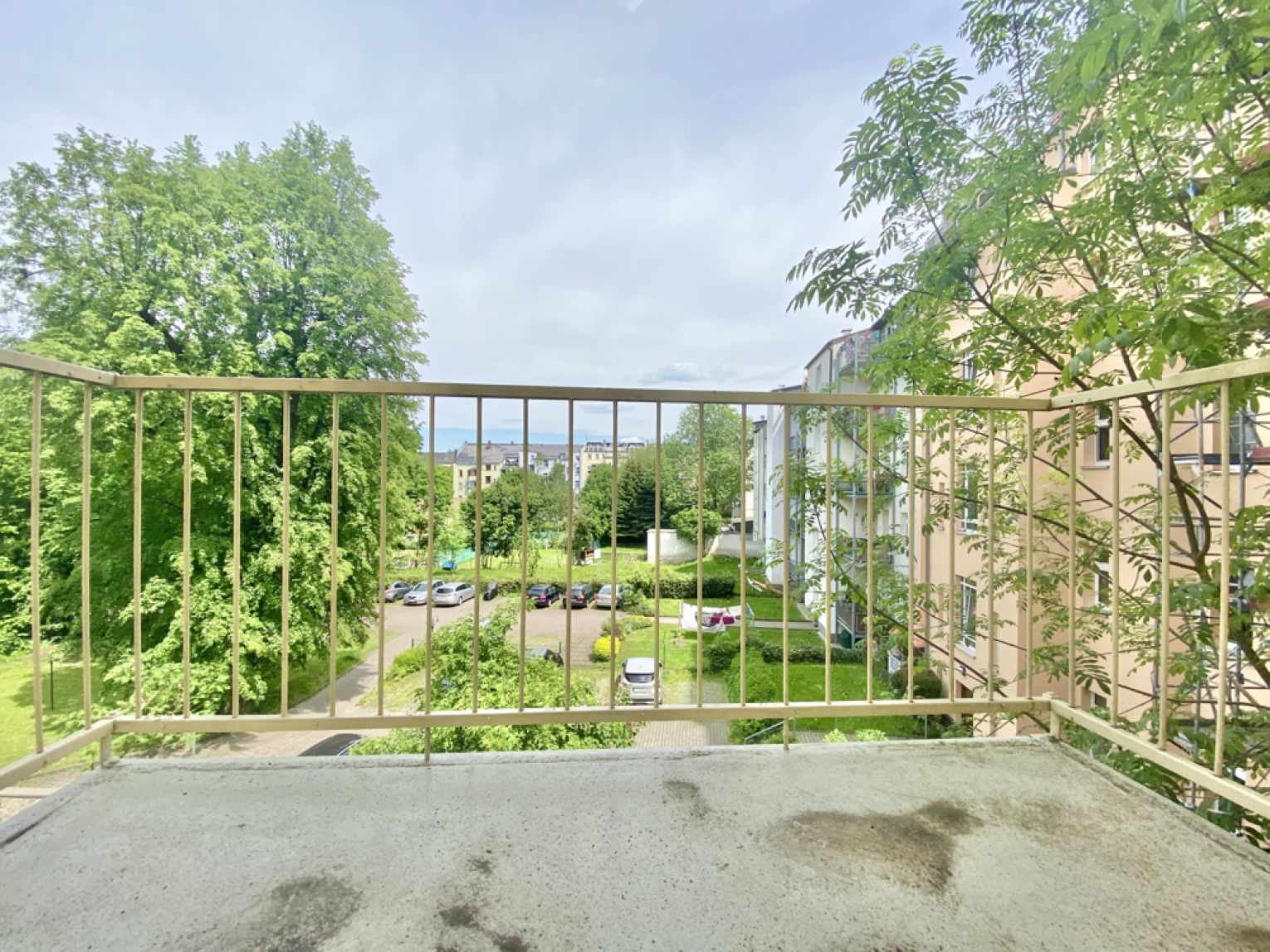 Kaßberg • 3-Raum Wohnung • Balkon • offene Küche • in Chemnitz • zur Miete • jetzt anrufen