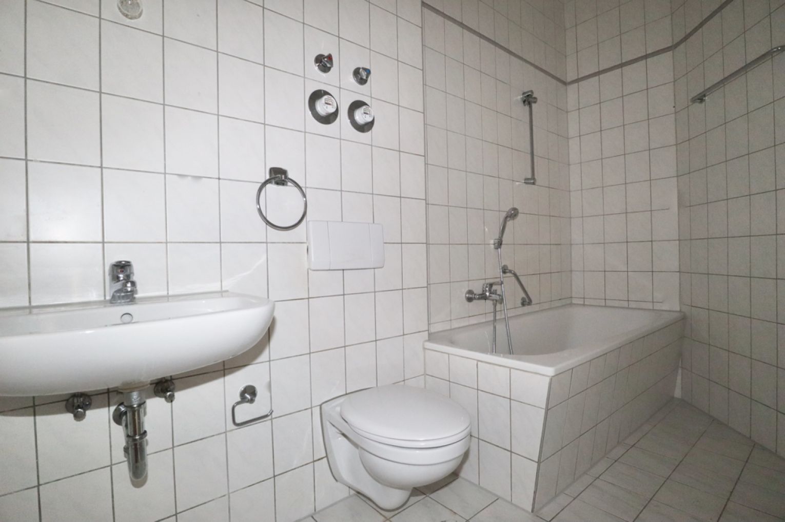 Einbauküche • 2-Raum Wohnung in Chemnitz • Wanne • Sonnenberg • jetzt mieten • Kaltmietfrei