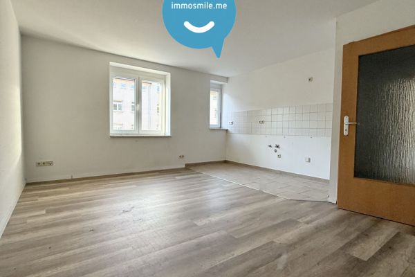 TOP • 2-Zimmer • Fussbodenheizung • Laminat • Tageslichtbad mit Wanne • mal anschauen !?