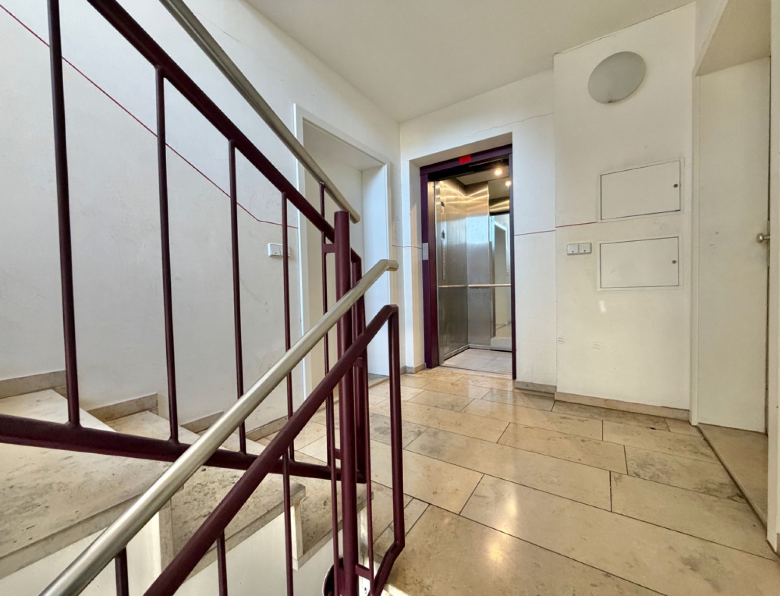 1 Zimmer • mit Balkon • und Einbauküche • Wohnung zur Miete • in Chemnitz • Kappel • jetzt anrufen