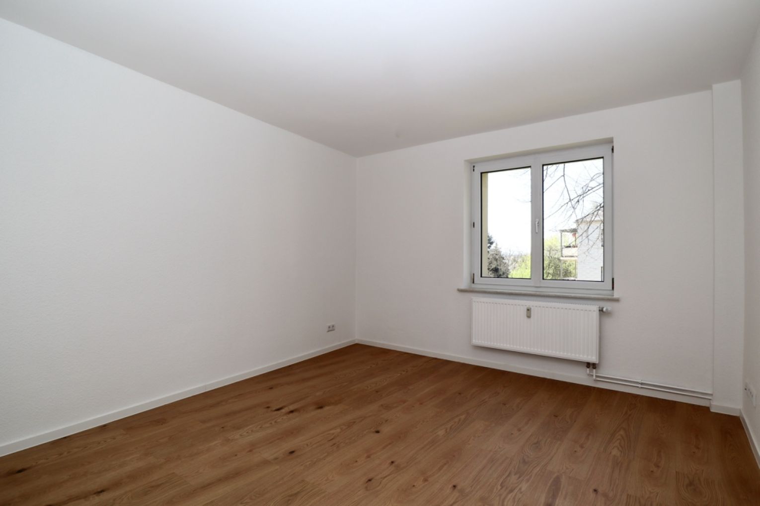 Jetzt besichtigen • Ebersdorf • ruhige Lage • 2-Raumwohnung • neu saniert • Chemnitz
