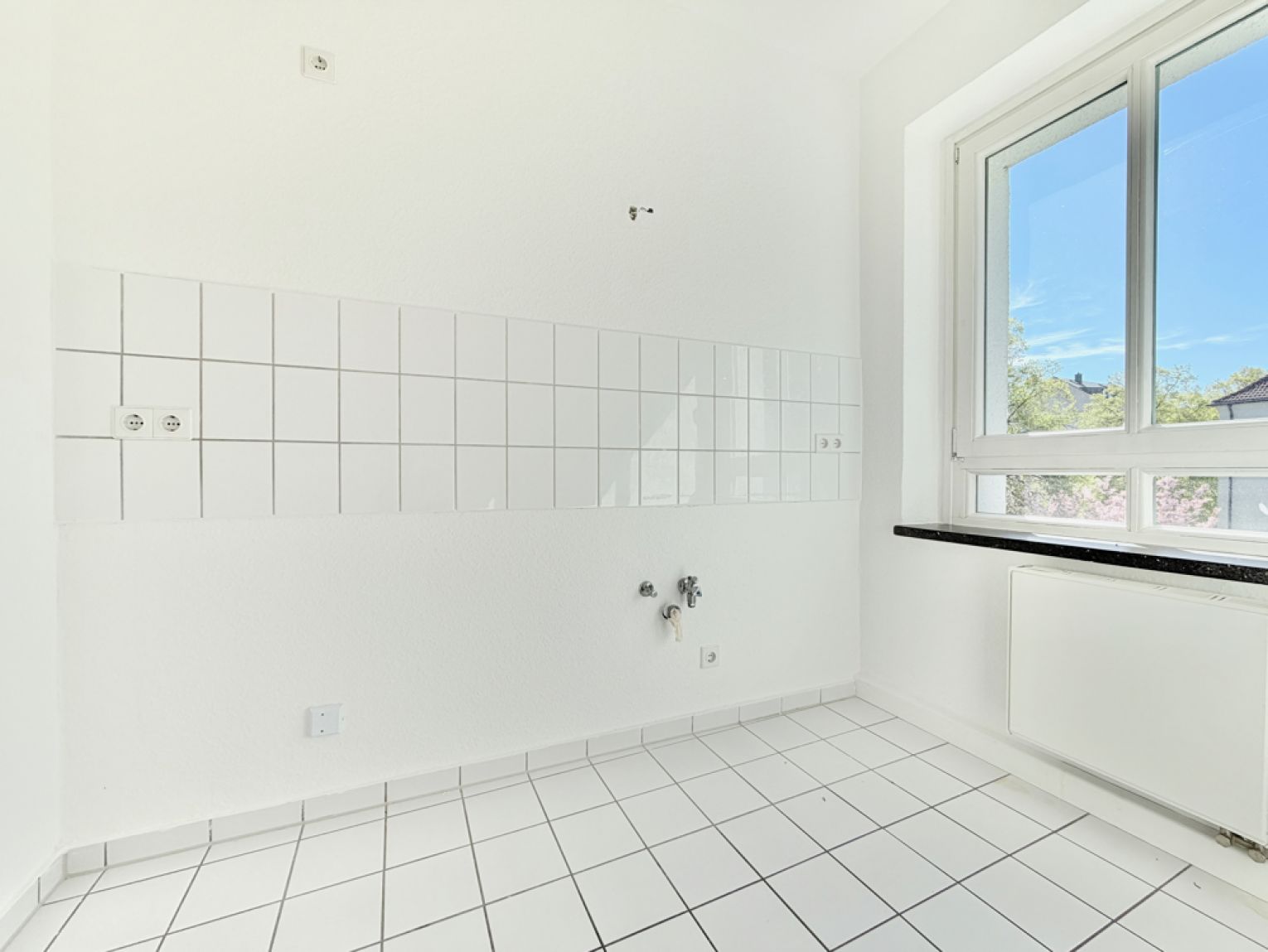 in Chemnitz • 2 Zimmer • zur Miete • mit Einbauküche • im Lutherviertel • jetzt besichtigen!