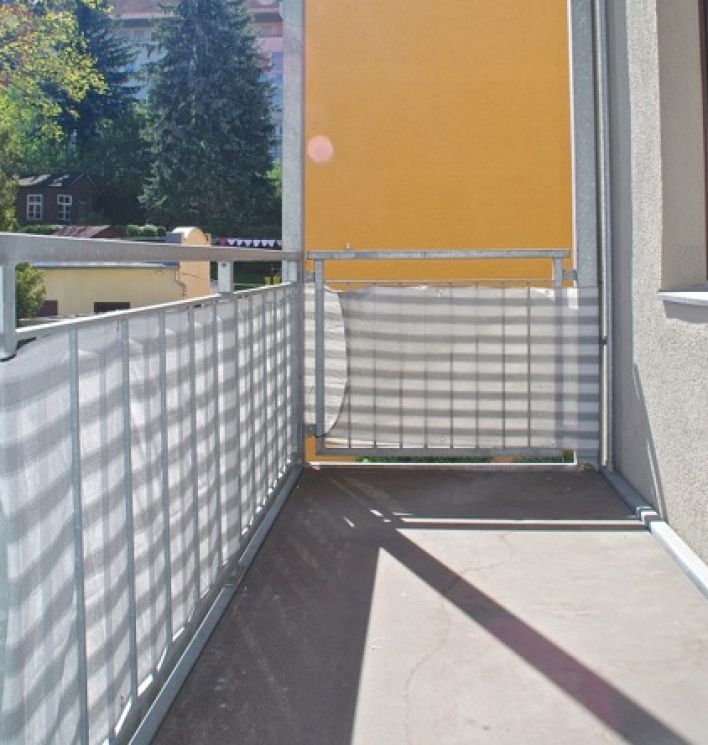 3-Zimmer • Limbach-Oberfrohna • zentrumsnah • mit Balkon • Laminat • Stellplätze • jetzt mieten!