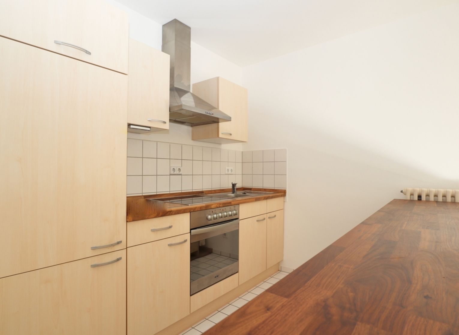 mit Terrasse • 2 Zimmer • Mietwohnung • Küche • TG-Stellplatz • ruhig gelegen • jetzt mieten