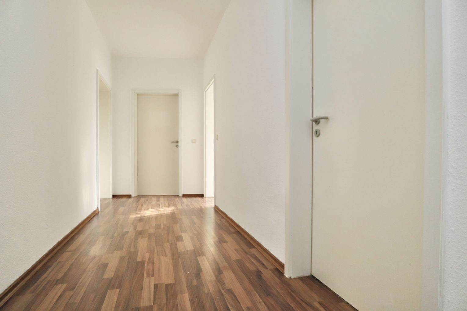 Balkon • Einbauküche • Schloßchemnitz • 2-Raum Wohnung • Chemnitz • Tageslichtbad • jetzt mieten