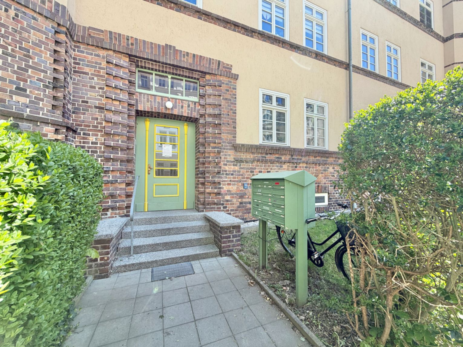 2 Zimmer • Einbauküche • Balkon • auf dem Kaßberg • in Chemnitz • zur Miete • jetzt Termin sichern!