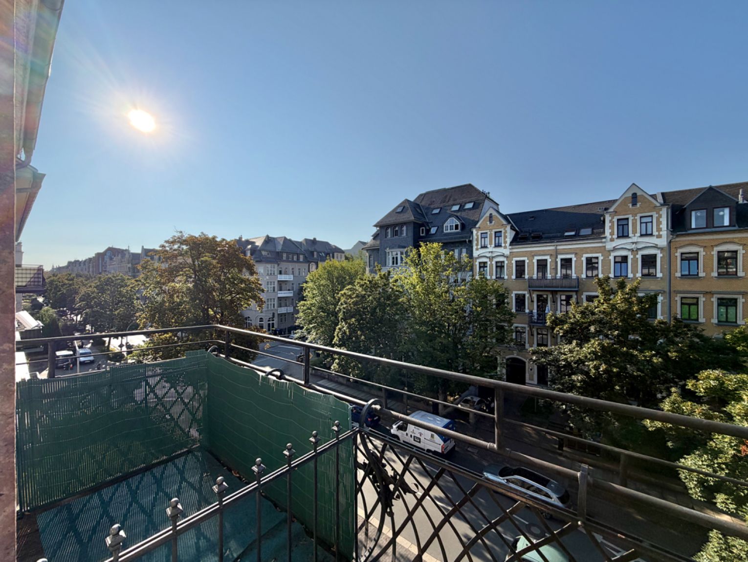 3 Zimmer • mit Balkon • Einbauküche • auf dem Kaßberg • in Chemnitz • zur Miete • ab sofort frei!