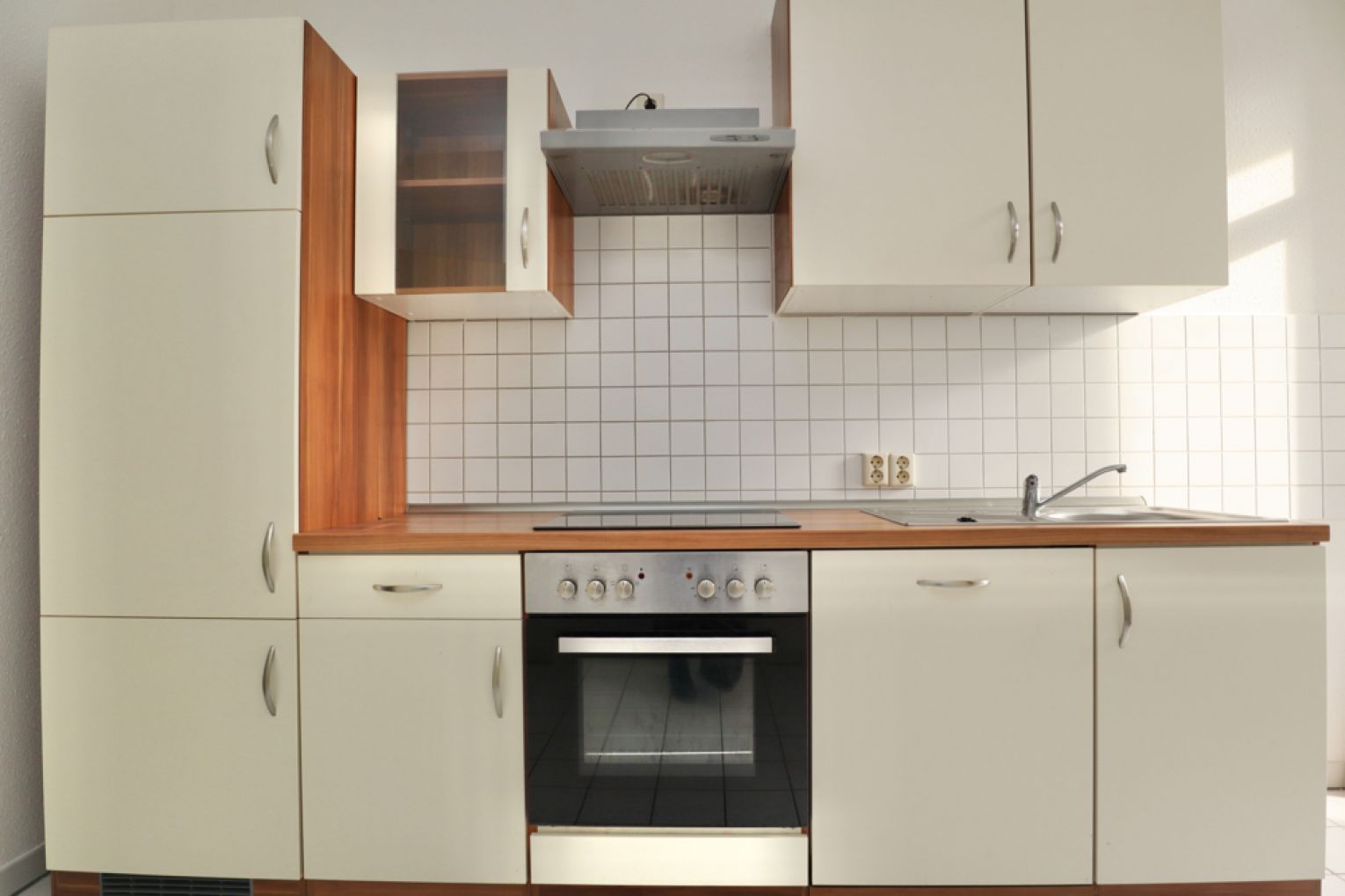 Balkon • Einbauküche • Schloßchemnitz • 2-Raum Wohnung • Chemnitz • Tageslichtbad • jetzt mieten