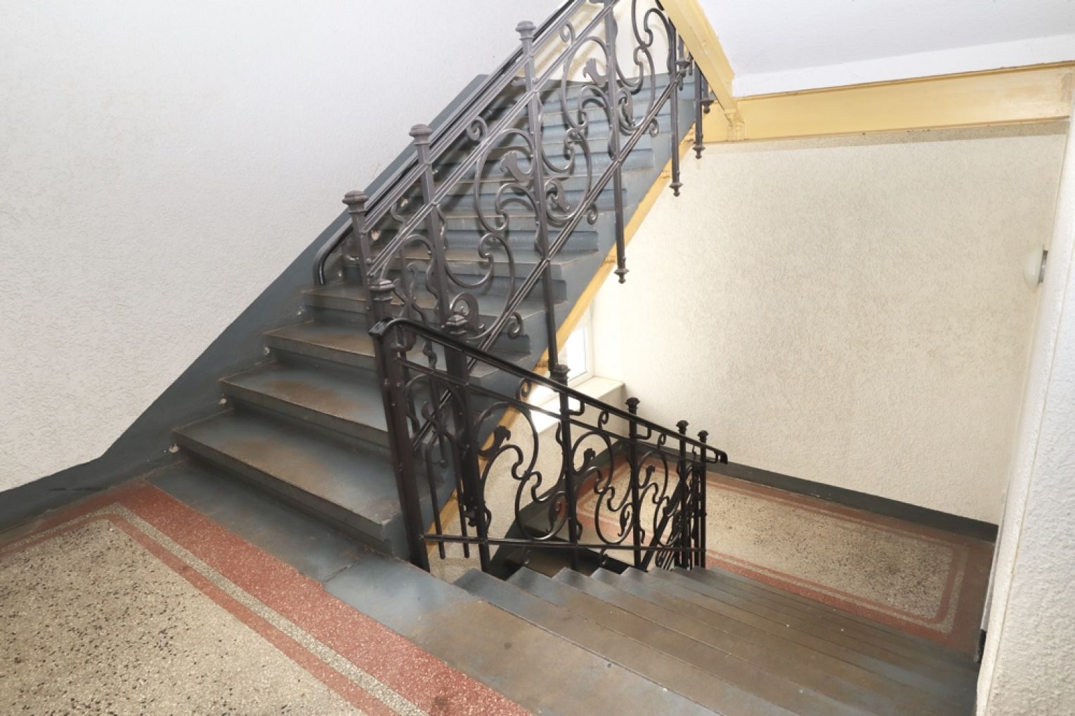 4-Zimmer Wohnung in Chemnitz • Einbauküche • 2 Bäder • Lutherviertel • Balkon • jetzt anrufen