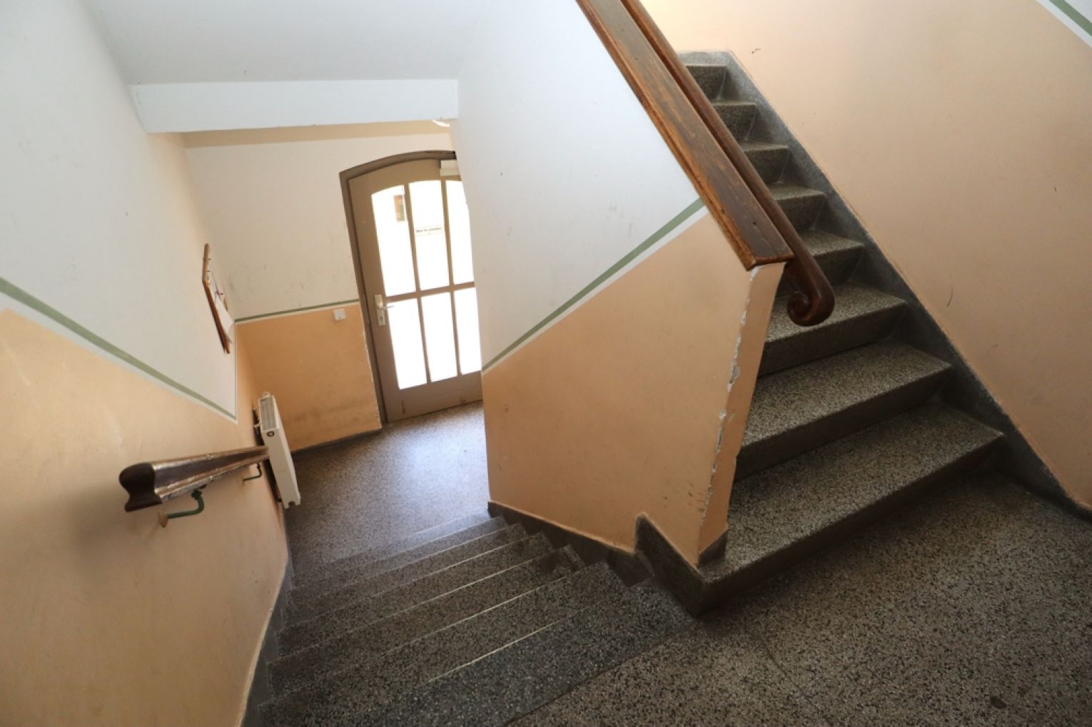 3-Zimmer • im Zentrum • Einbauküche • WG-geeignet • zur Miete  •  jetzt anrufen