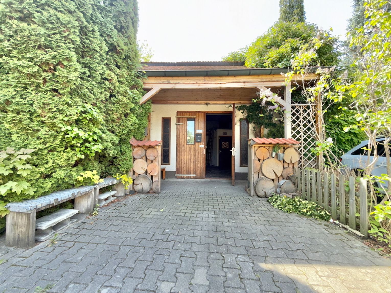 Lager • Werkstatt • Garage • zur Miete • auf dem Kaßberg • in Chemnitz • schnell sein 