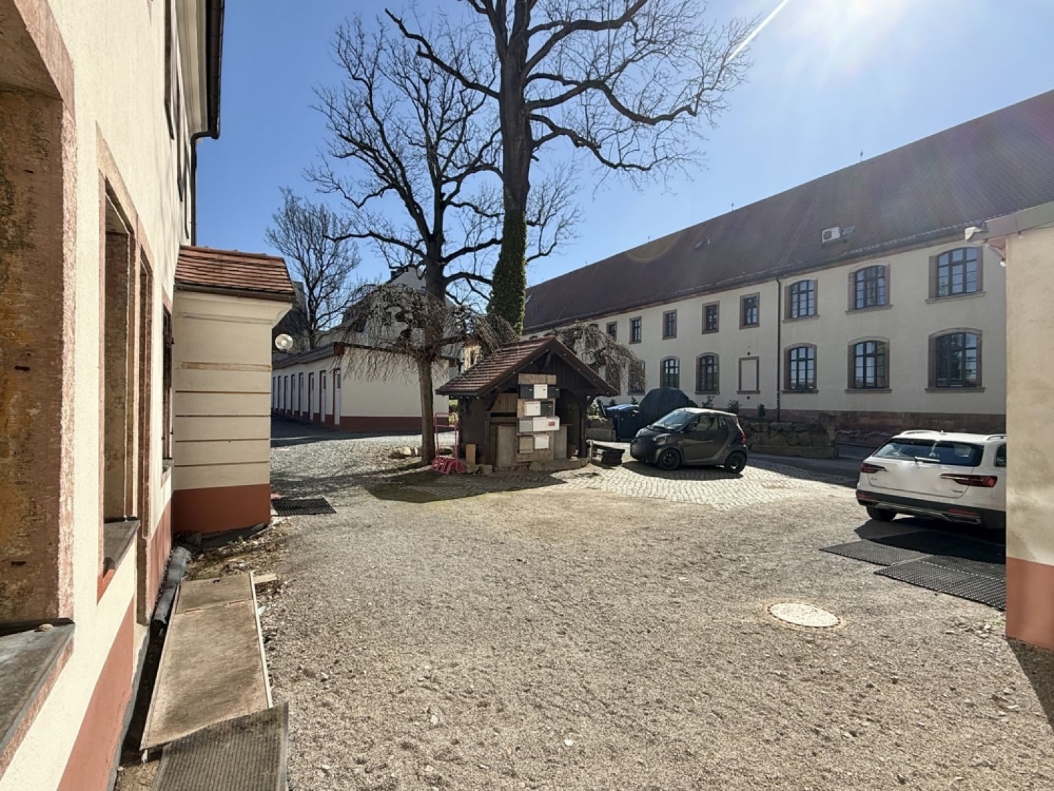 MEGA Ambiente • 4 Zimmer • Fussbodenheizung • offener Wohn-Esbereich • riesiger Balkon • TOP-BAD!