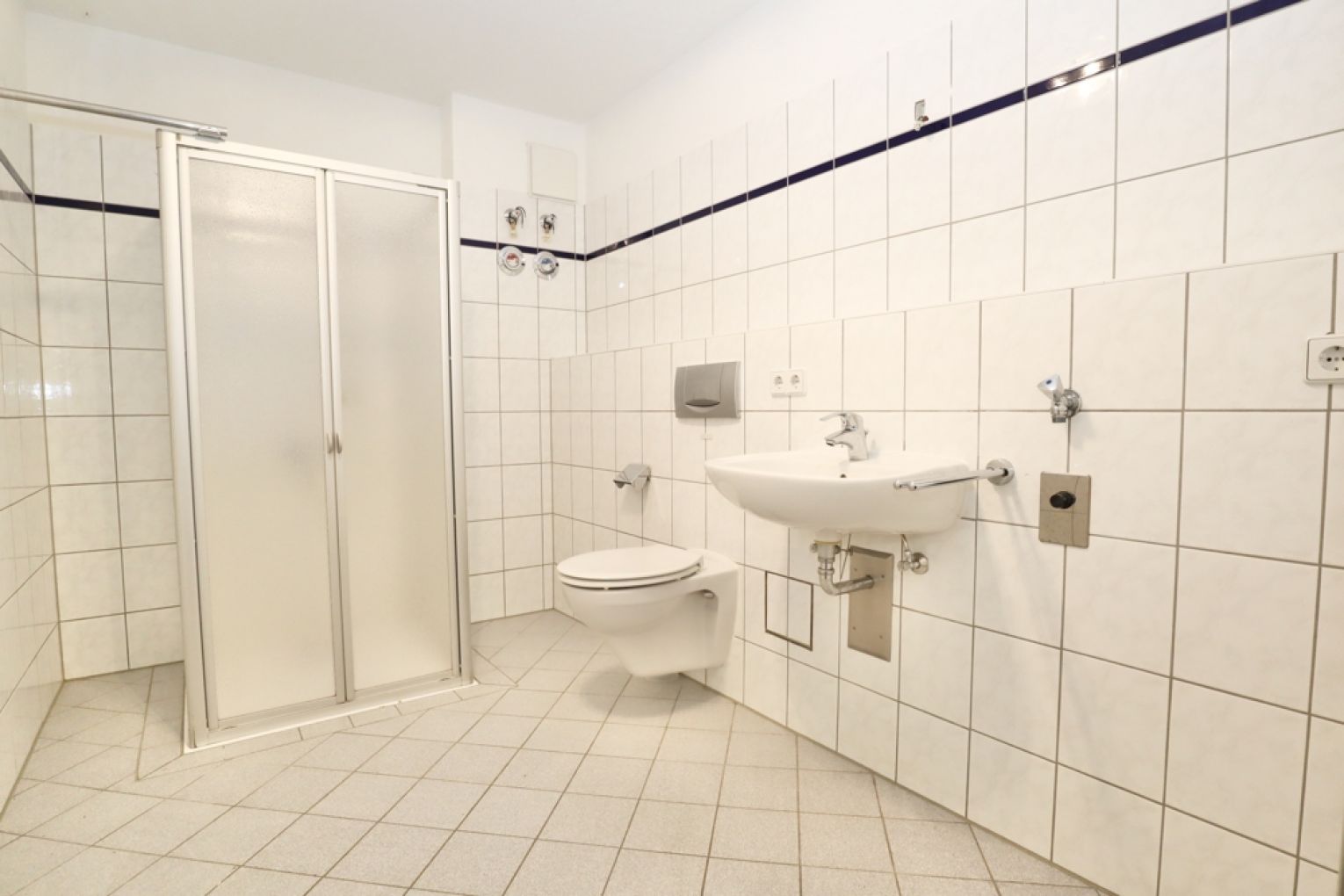 Erdgeschoss • barrierefrei • Küche • ebenerdige Dusche • auf dem Kaßberg • Chemnitz • schnell sein