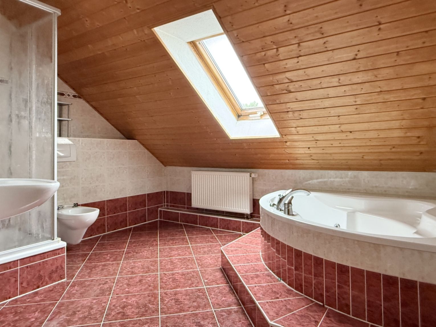 Einfamilienhaus • 173 qm Wohnfläche • Schönau • 6 Zimmer • Garage • unterkellert • kleiner Garten