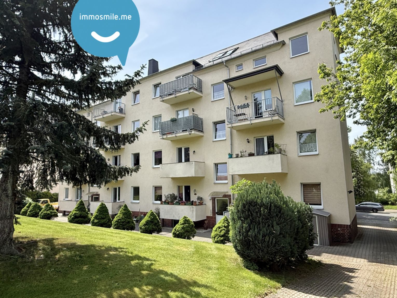 2-Raum • ruhige Lage • Chemnitz • mit Balkon • viel Grün • Laminat • Tageslichtbad • Anmieten!