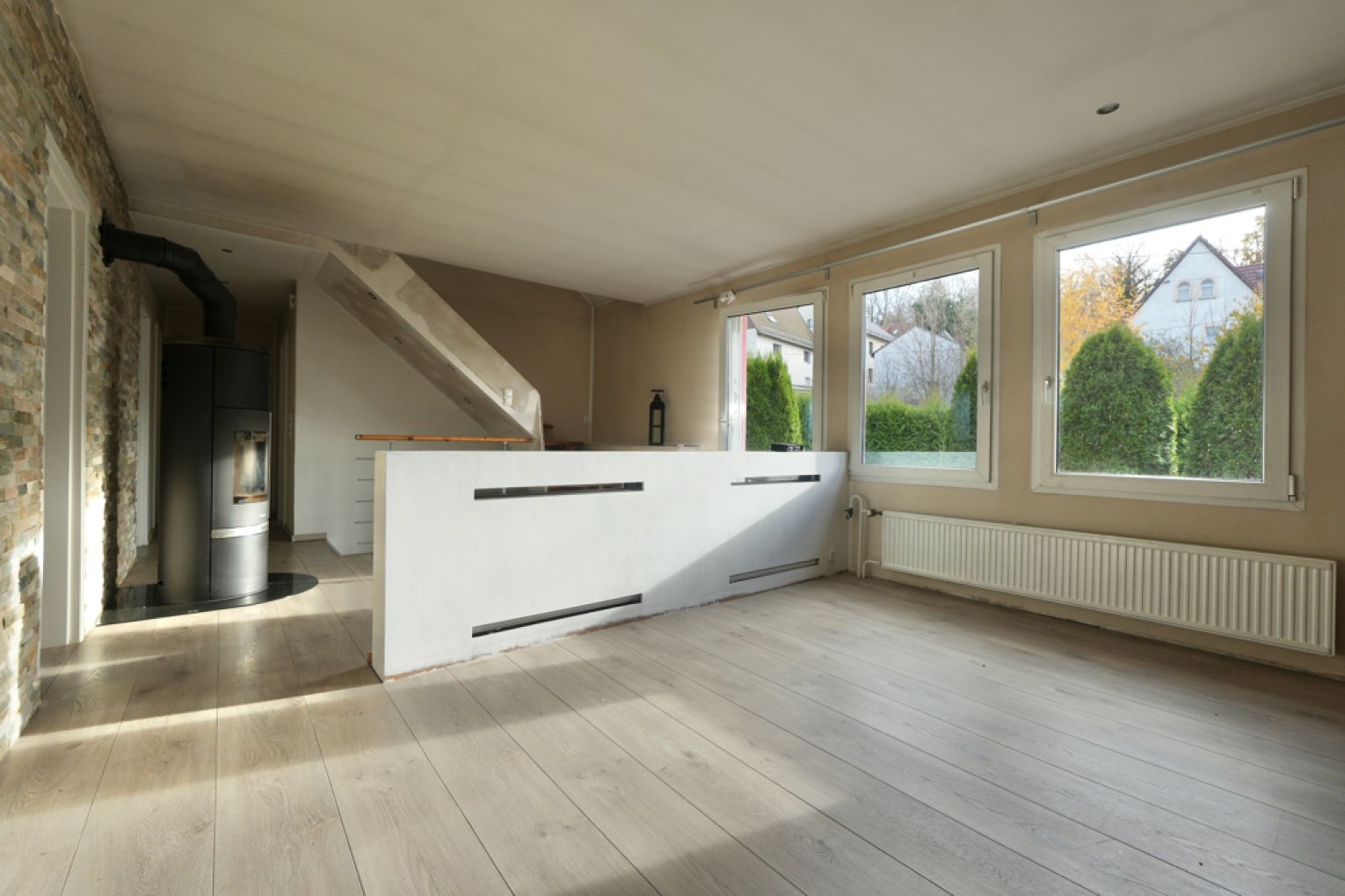 Einfamilienhaus • viel Fläche • 5-Zimmer • Kamin • eigene Gestaltungsmöglichkeiten • Königsfeld