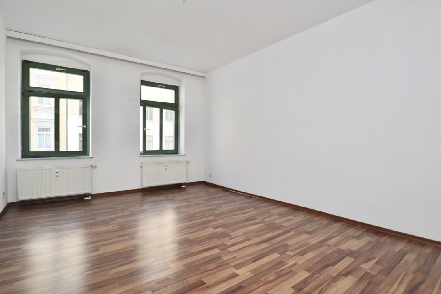 Balkon • Einbauküche • Schloßchemnitz • 2-Raum Wohnung • Chemnitz • Tageslichtbad • jetzt mieten