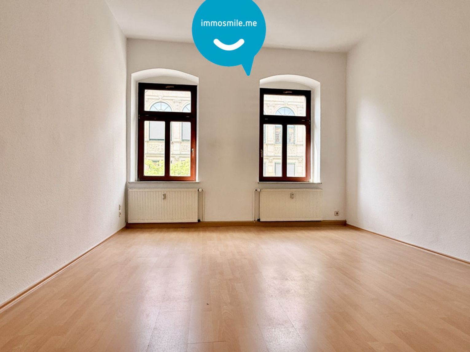 4 Raum • 2 moderne Bäder • Wohnküche • Balkon • Laminat • ruhige Lage • 2.Etage • top Raumaufteilung