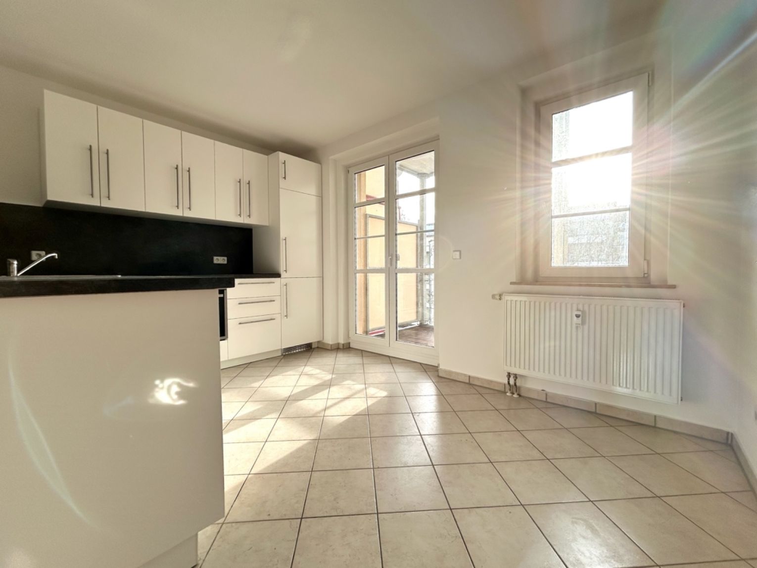 Balkon • 2-Raum Wohnung in Chemnitz • schicke Einbauküche • Hilbersdorf • jetzt anrufen!