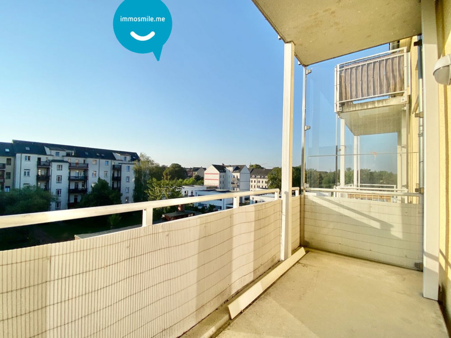 zur Miete • Schlosschemnitz • 2-Zimmer-Wohnung • mit Balkon • TV im Bad • schnell anrufen!