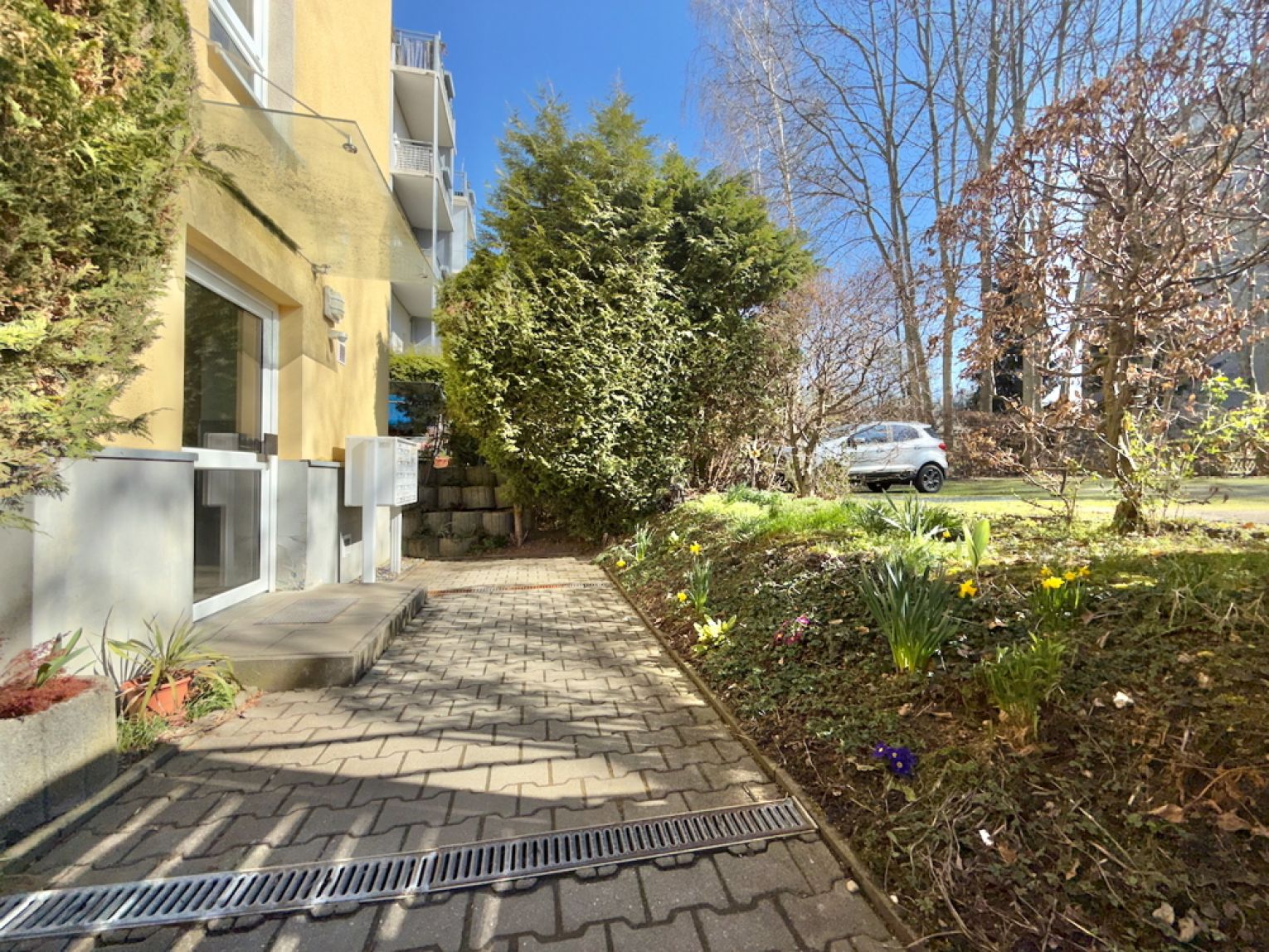 Chemnitz• Bernsdorf • 2 Zimmer • mit Balkon • Tageslichtbad • Stellplatz • schnell sein!
