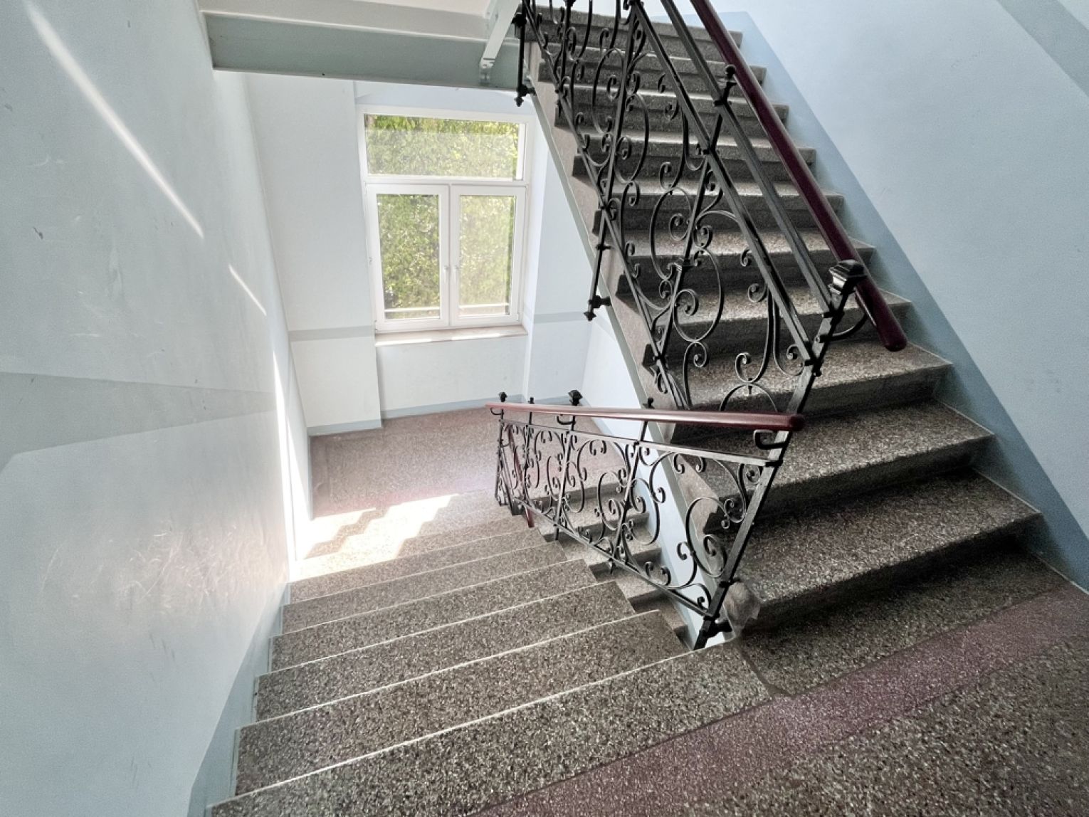 Balkon • renoviert • modern • 2 Zimmer Wohnung • Kaßberg • Chemnitz • jetzt mieten • 1. Wohnung