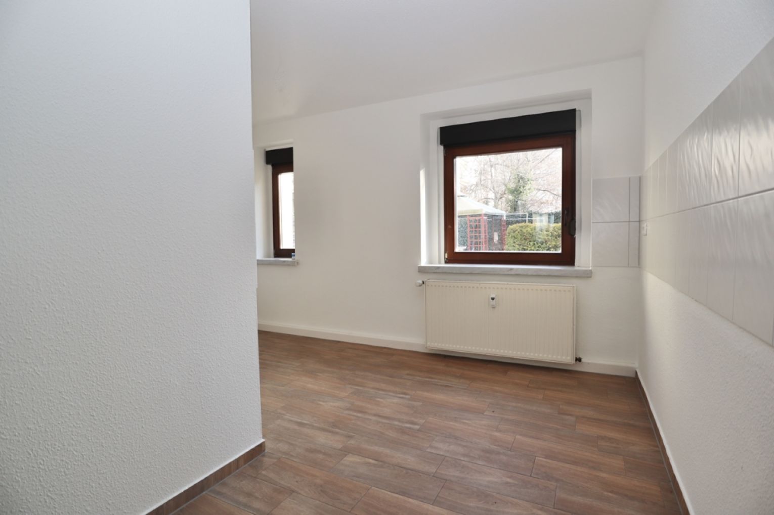 Laminat • 2 Zimmer • modernes Badezimmer • Erdgeschoss • Chemnitz • schnell sein!!