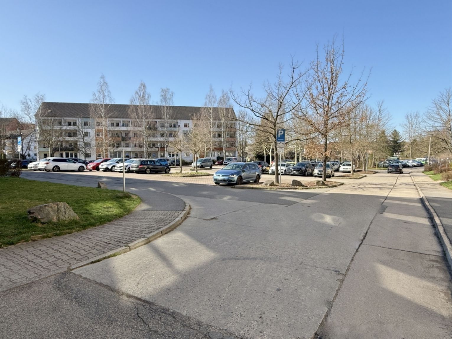 Eigentumswohnung • in Chemnitz • vermietet • 3 Zimmer mit Balkon • mit Stellplatz • in Reichenbrand