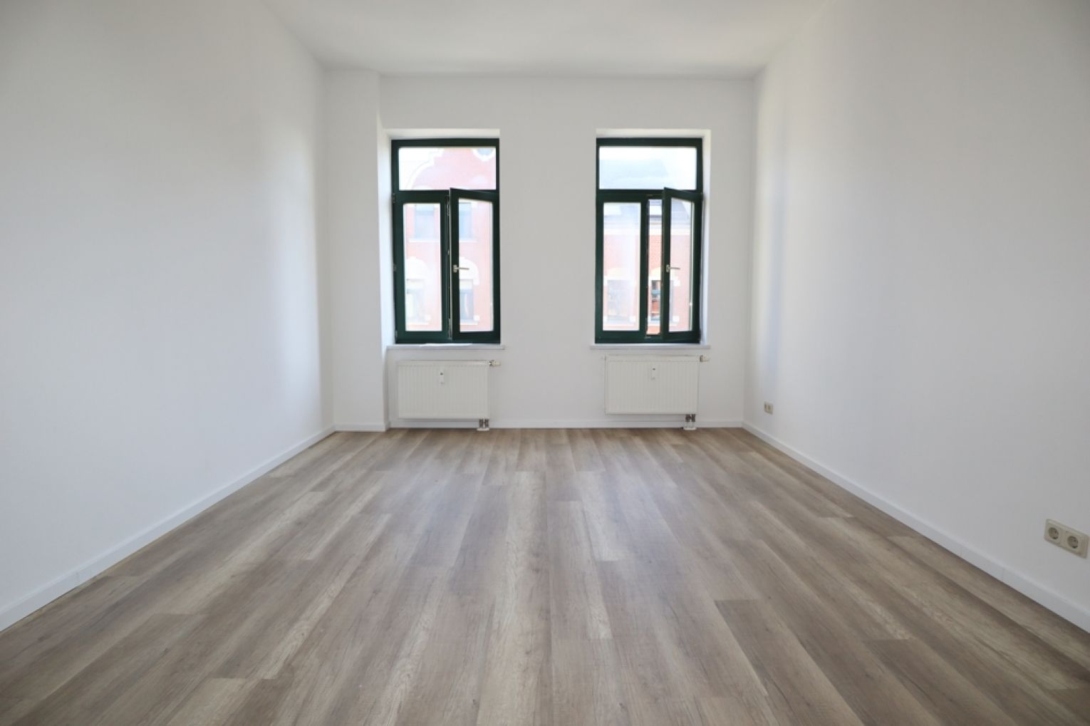 Einbauküche • 2-Raum Wohnung in Chemnitz • Wanne • Sonnenberg • jetzt mieten • Kaltmietfrei