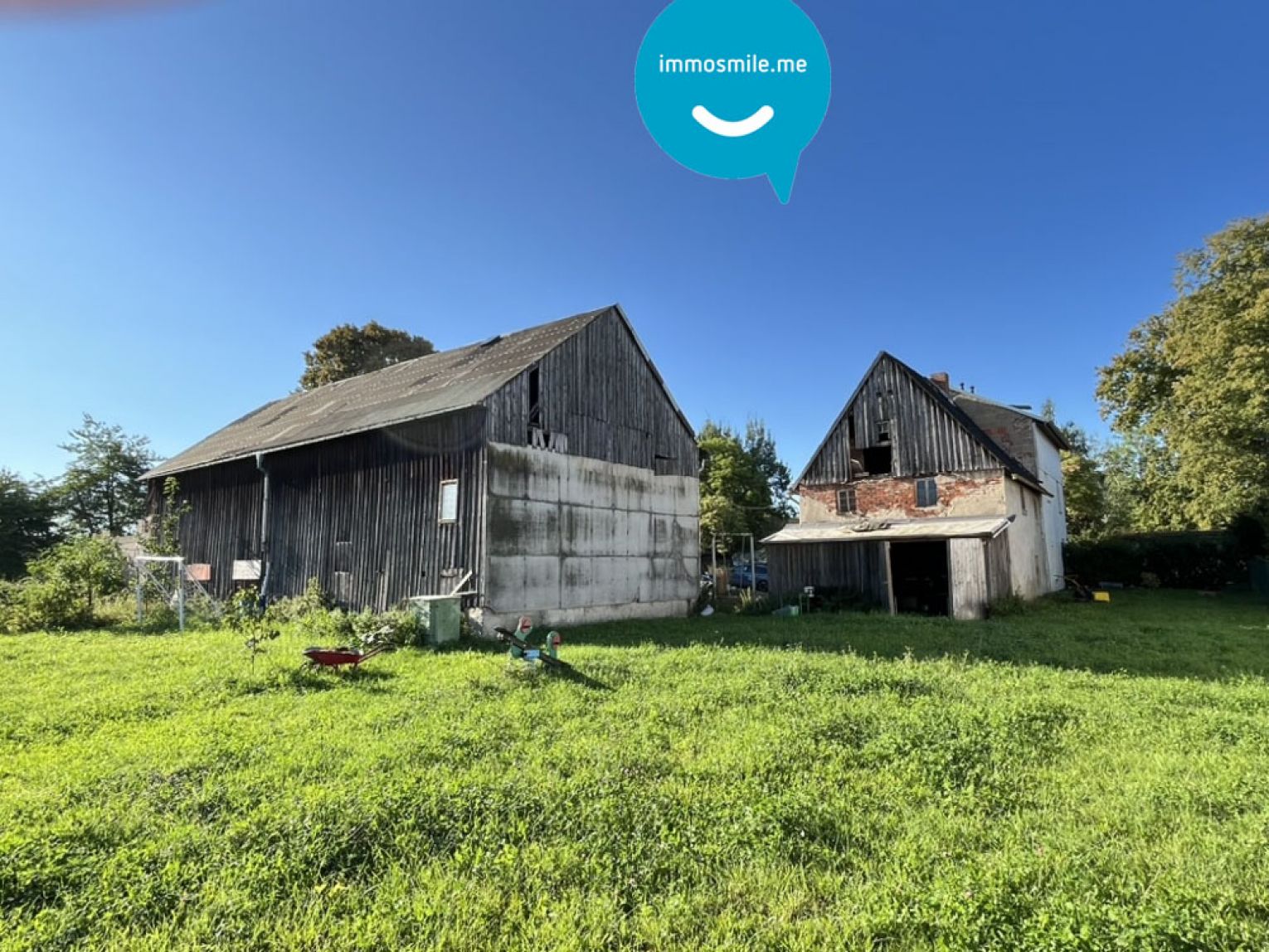 Einfamilienhaus + Nebengebäude • Hartmannsdorf • 3 Zimmer • Hof • Scheune •  Werkstatt •  Garten