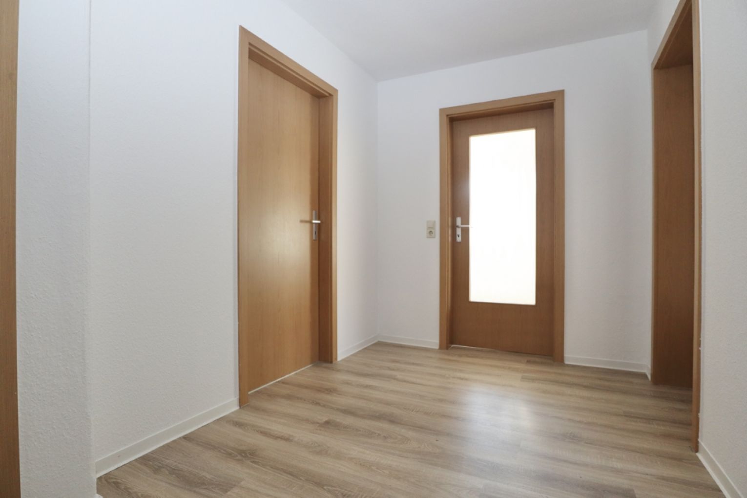 2 Zimmer • Einbauküche • in Chemnitz • Tageslichtbad • am Küchwald  • Pachtgarten • jetzt anrufen!