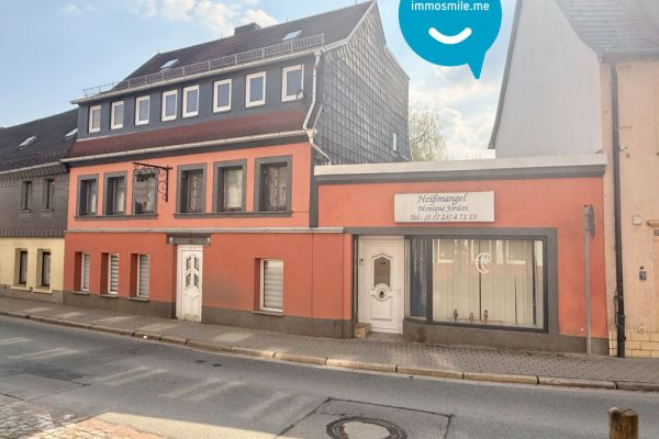 Gute Ausgangsbasis • Reihenmittelhaus • 3 Etagen • viel Platz • sanierungsbedürftig • Garagen
