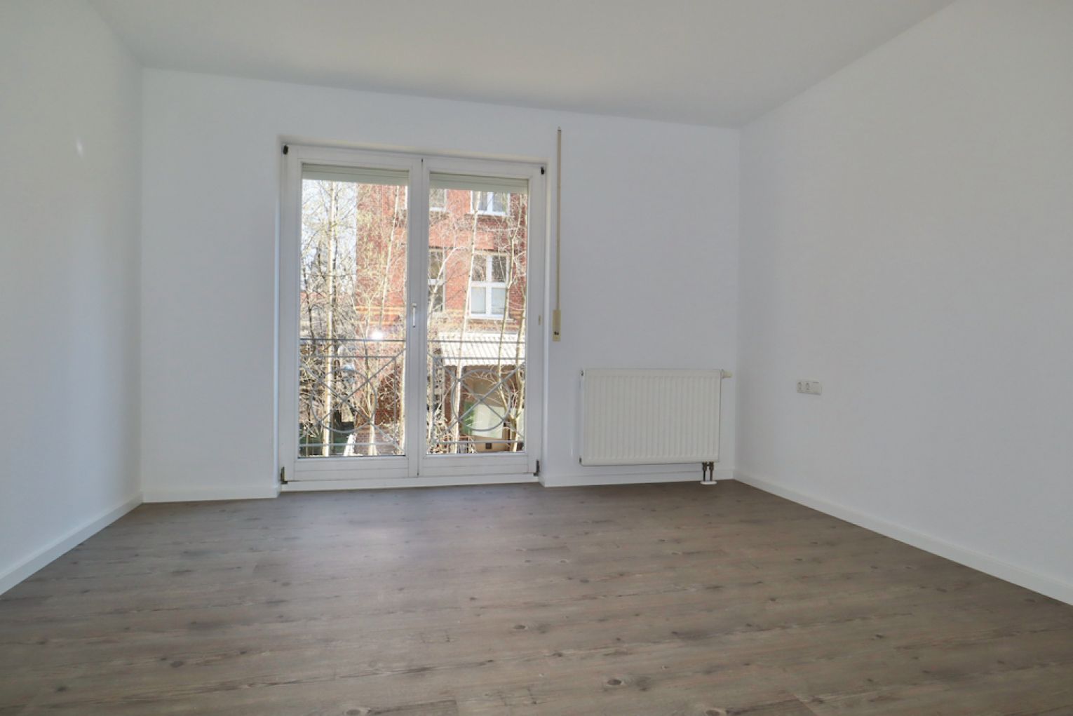 2 Zimmer • mit Loggia • Aufzug • Tiefgarage • am Uni-Campus • zur Miete • ab sofort frei!