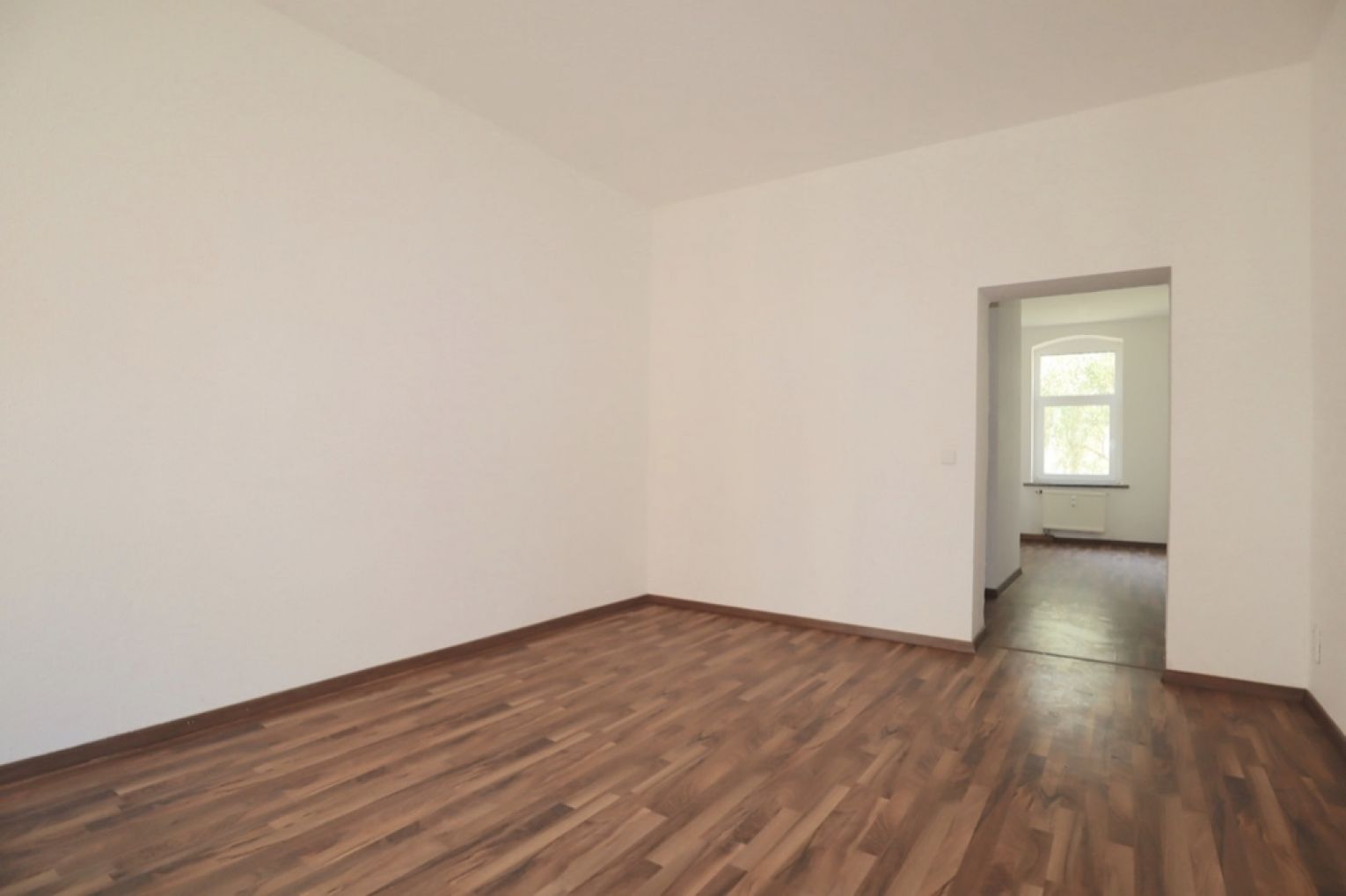 1-Zimmer Wohnung • ruhige Lage • Tageslichtbad • Einbauküche • in Chemnitz • jetzt mieten!