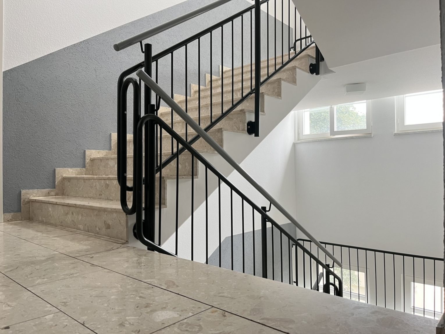 Eigentumswohnung • vermietet • Balkon • Beckerhof • 2-Zimmer •Stellplatz • zum Kauf