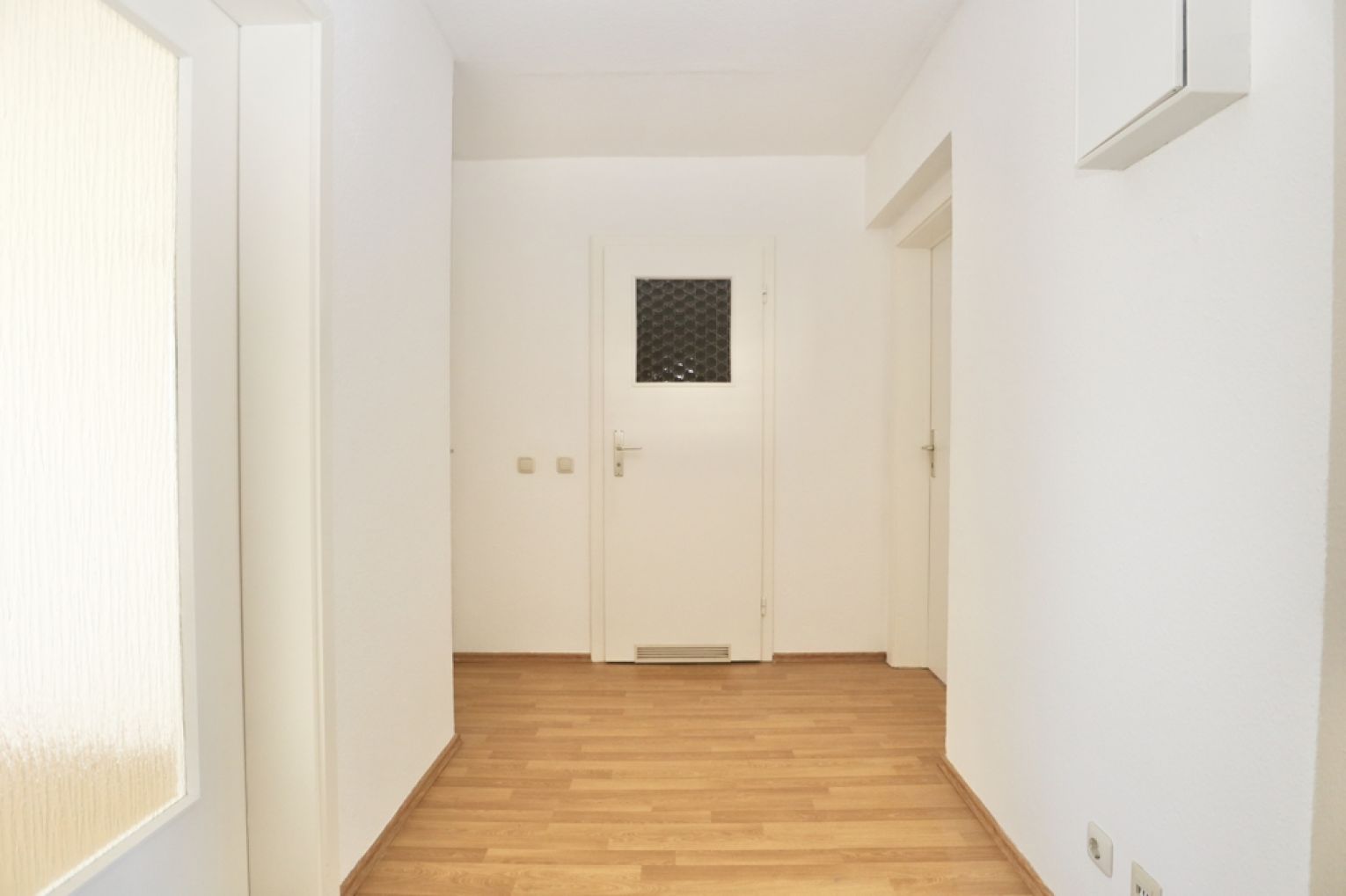 Balkon •  Einbauküche • 3-Raum Wohnung in Chemnitz • Lutherviertel • schnell sein lohnt sich