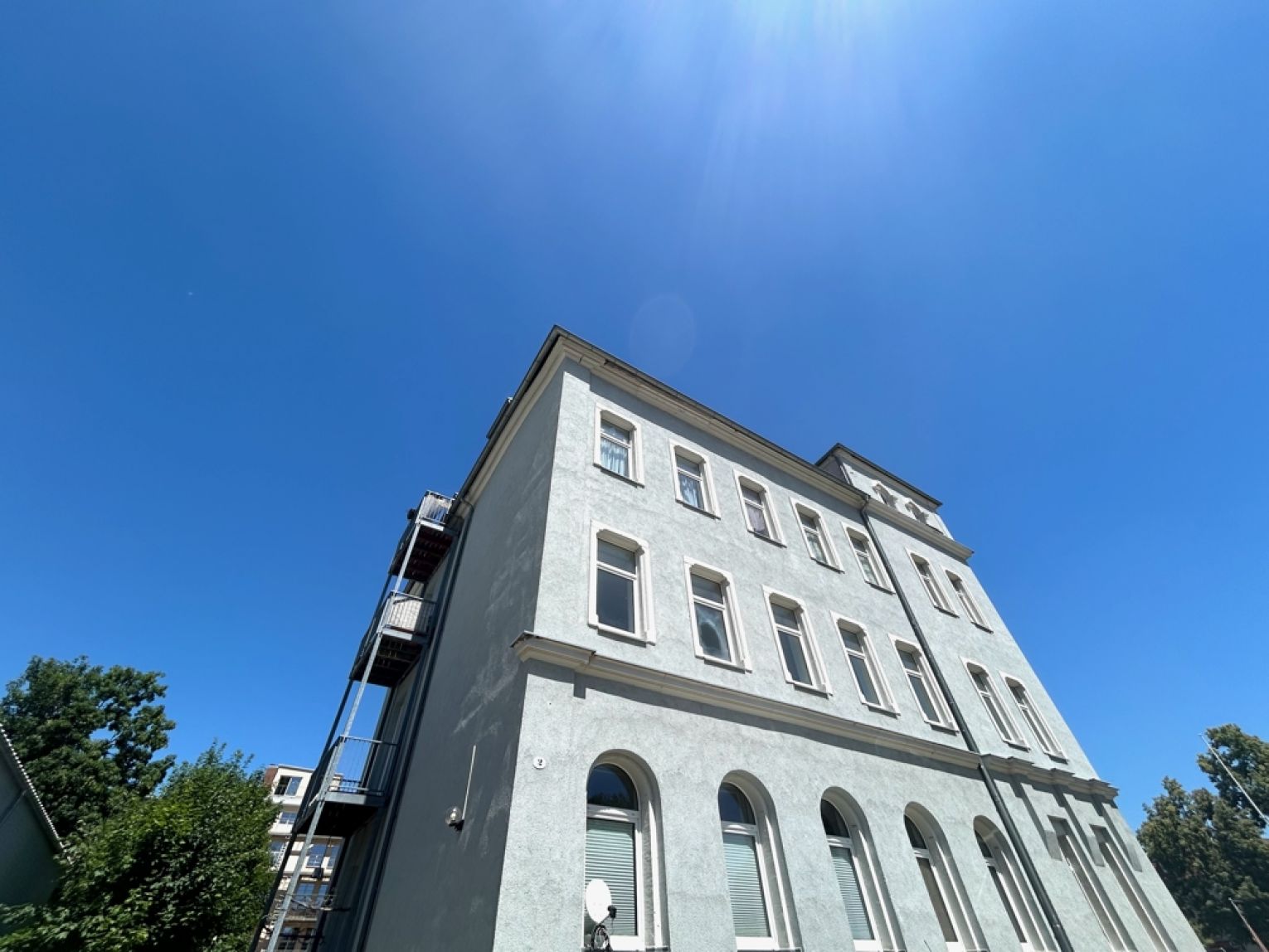 Altchemnitz • Eigentumswohnung • 3 Zimmer • vermietet • mit Balkon • Anschauen und Kaufen