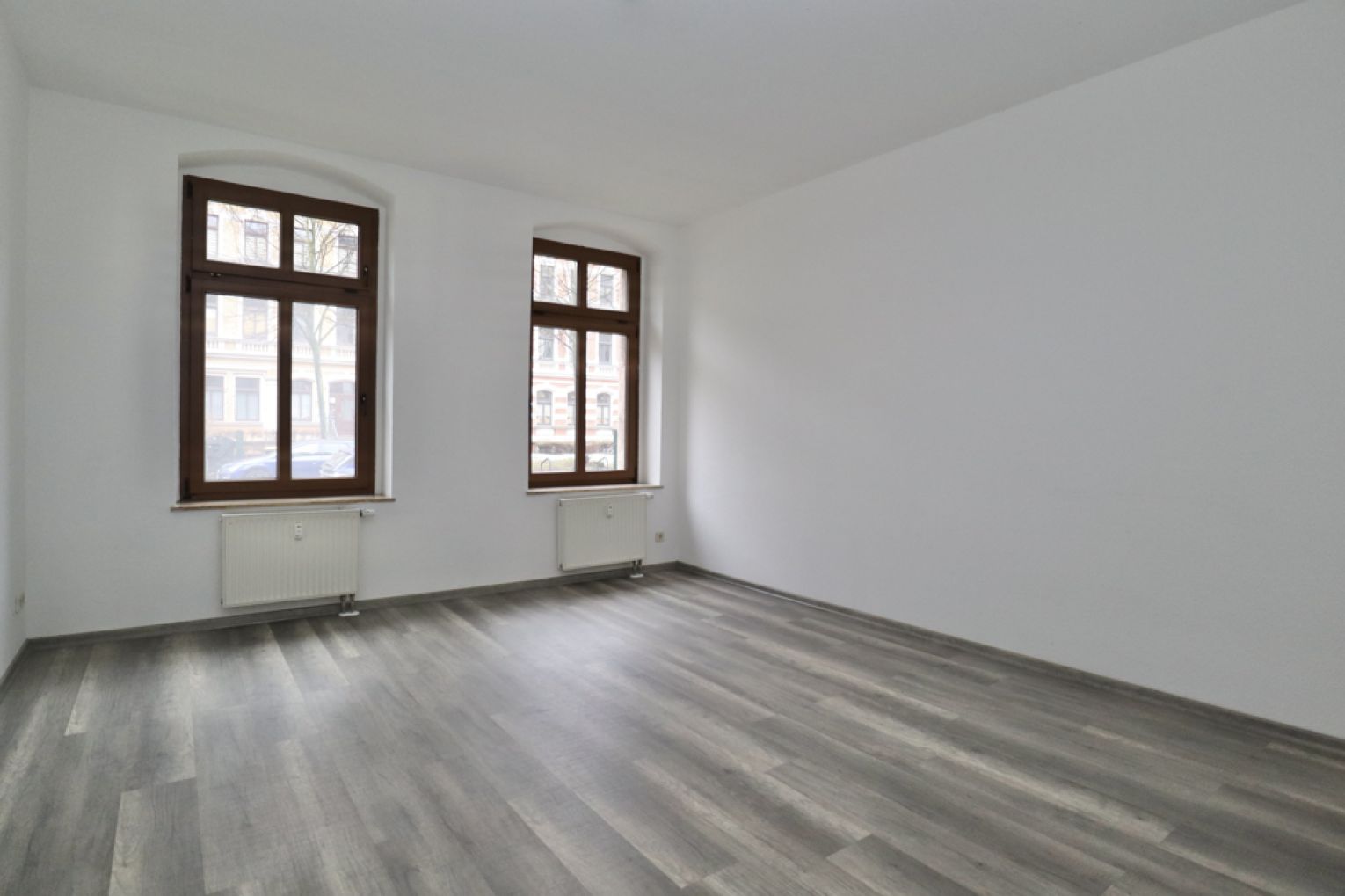 3-Zimmer Wohnung in Chemnitz • auf dem Kaßberg • Erdgeschoss •  Einbauküche • jetzt anrufen