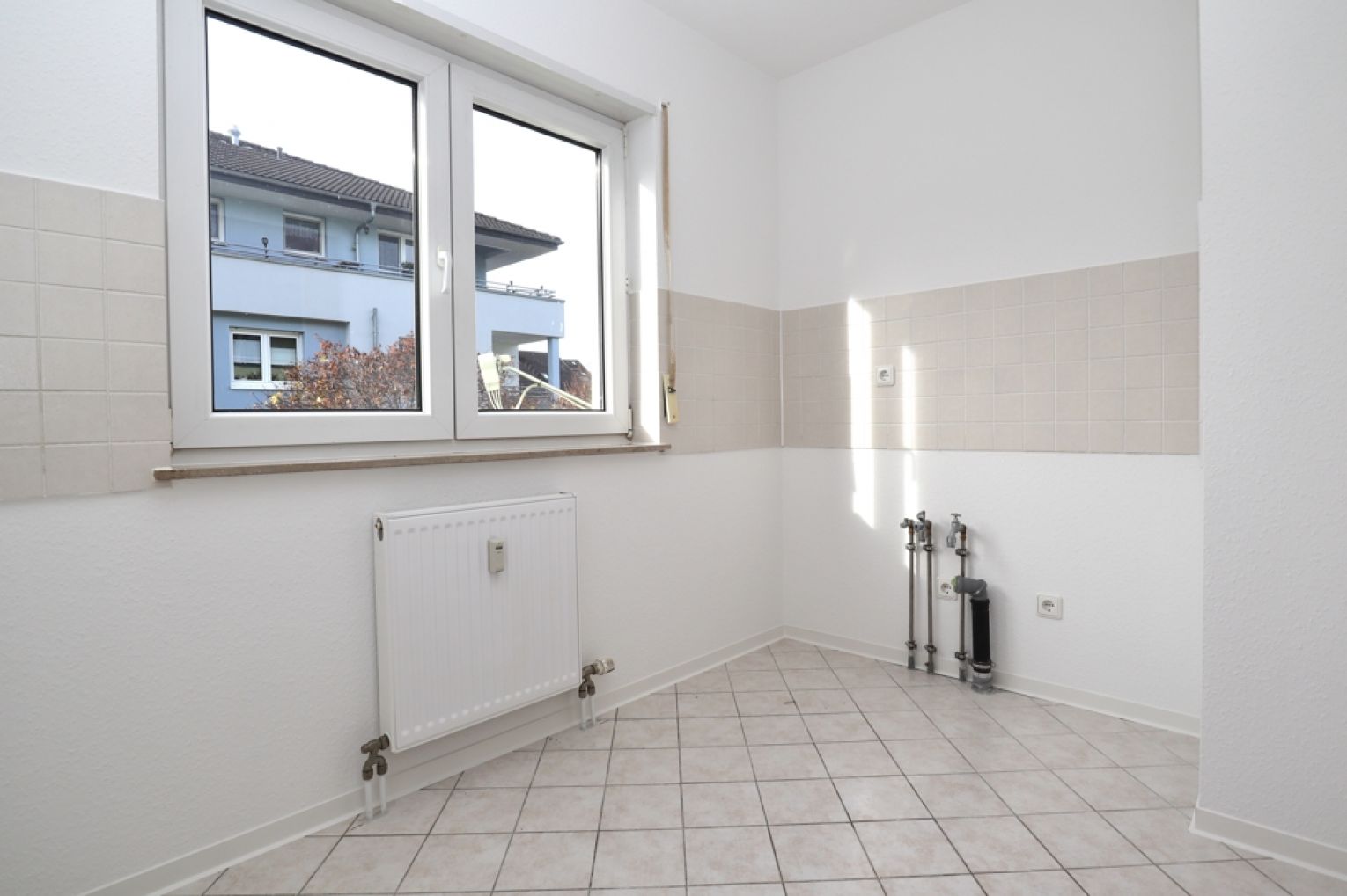 2-Raum Wohnung • in Chemnitz • ruhige Lage • Balkon • Tiefgarage • perfekte Anbindung • mieten!