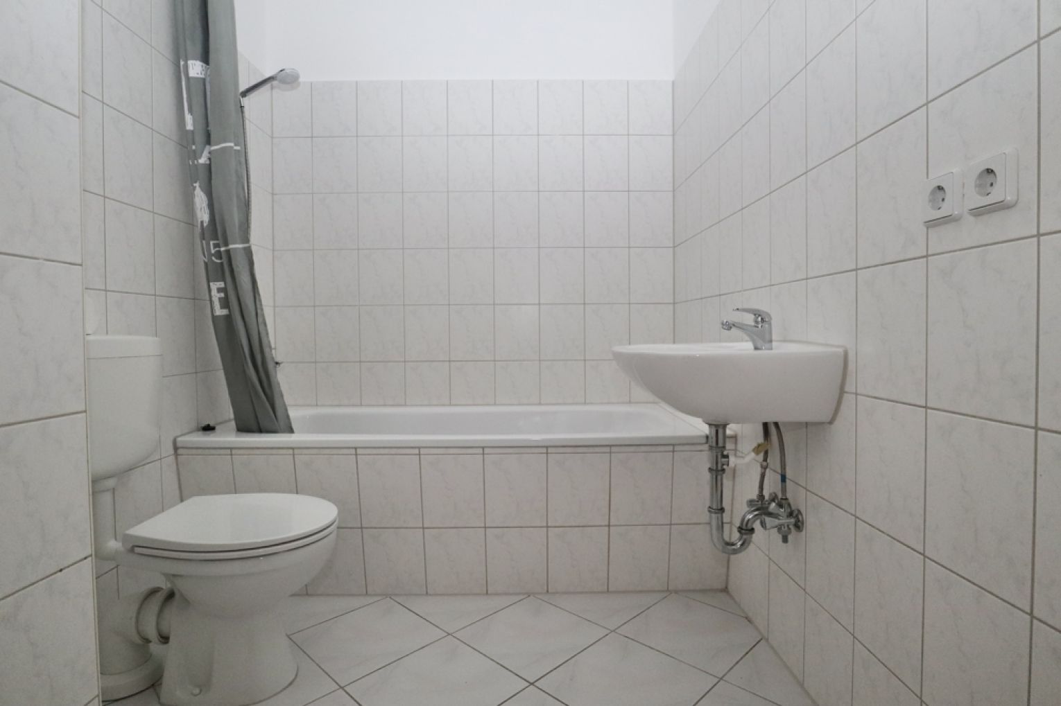 2-Zimmer-Wohnung • in Chemnitz • Altendorf •  Balkon • Stellplatz • ruhiges Wohnen • jetzt mieten