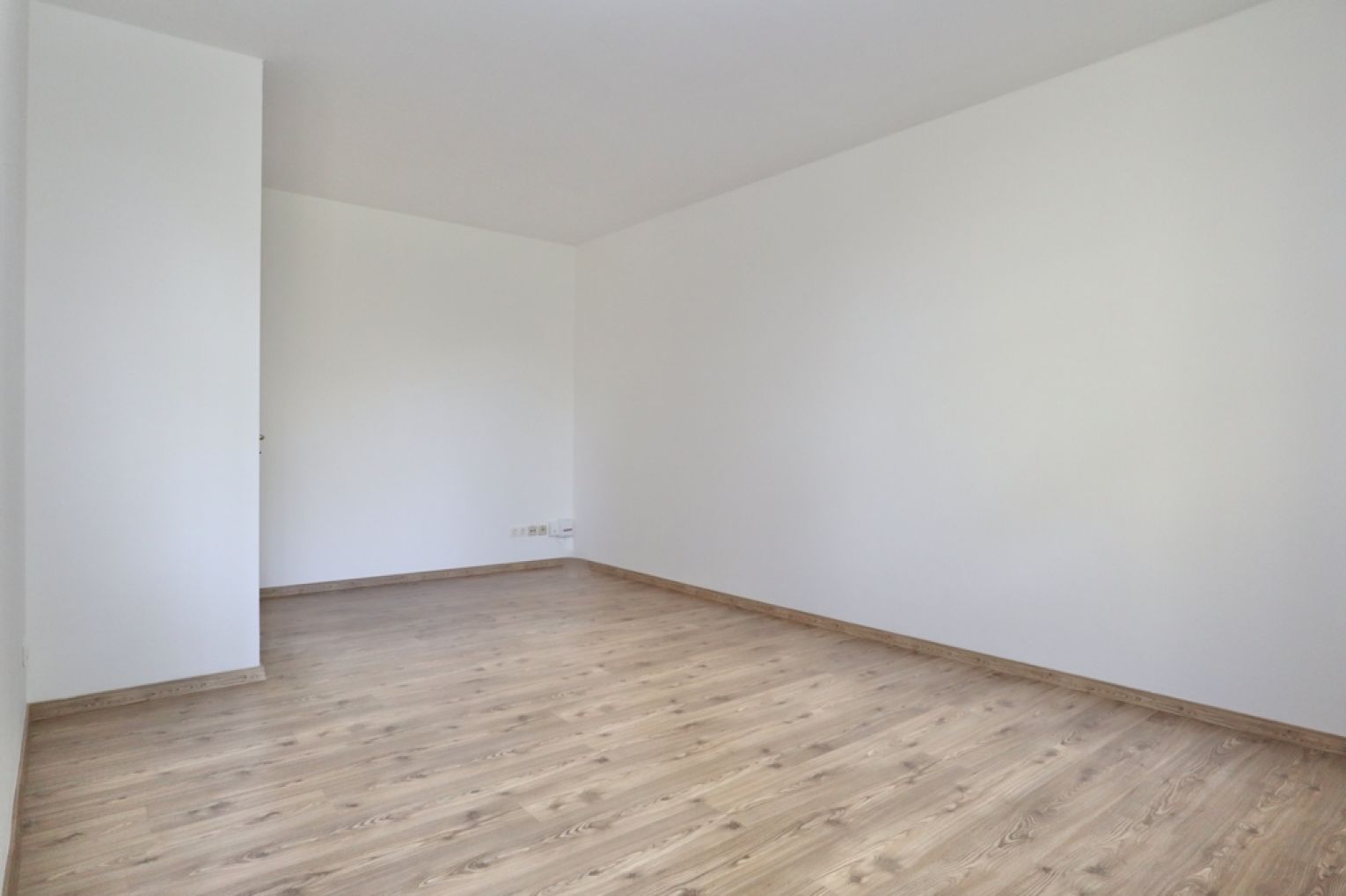 Schloßchemnitz • 2-Zimmer • individuell • Balkon • perfekte Lage • mit Küche • bald wieder frei