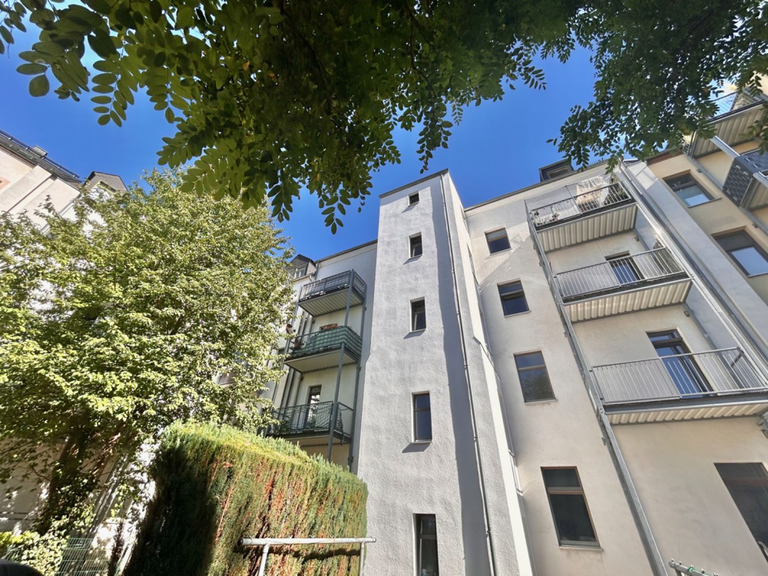 Eigentumswohnung • in Chemnitz • mit Balkon • vermietet • Kapitalanlage • jetzt Exposé anfordern!