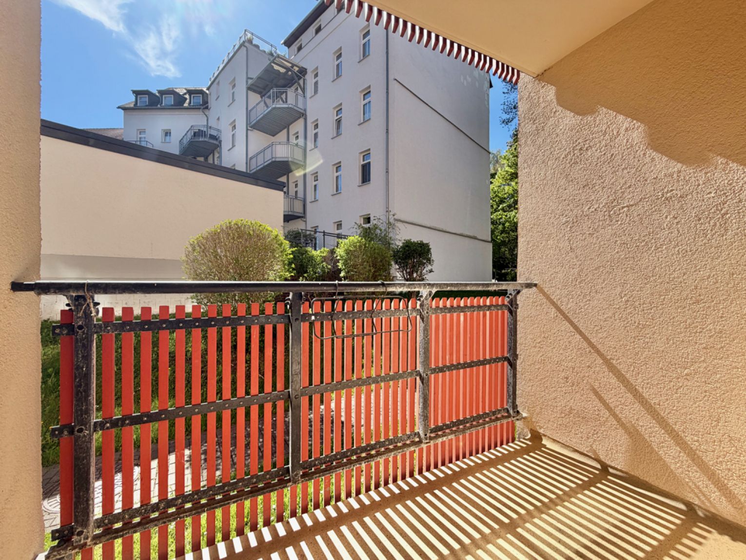 3 Zimmer • zur Miete • mit Balkon • Einbauküche • im Lutherviertel • in Chemnitz • schnell sein!